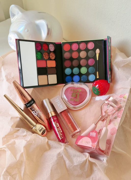 Kit de Maquillaje a tan solo S/ 89 + Entrega gratis.